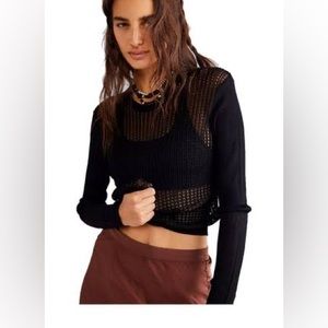 Free People  H20 Crew Pullover black New with Tags